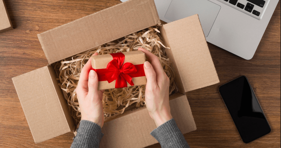 A Meaningful Gift Idea for Long-Distance Relationships